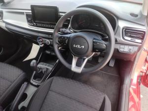 Kia Rio hatch 1.4 LS - Image 12
