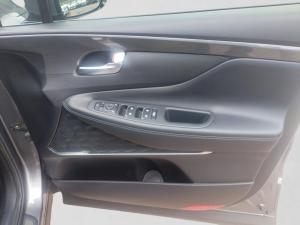 Hyundai Santa Fe 2.2D 4WD Elite - Image 15