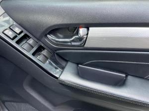 Isuzu mu-X 3.0 - Image 13