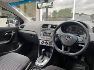 Volkswagen Polo Vivo hatch 1.6 Comfortline auto - Image 12