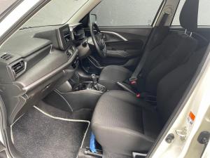 Suzuki Swift 1.2 GL - Image 11