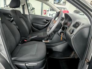 Volkswagen Polo Vivo hatch 1.6 Comfortline auto - Image 10