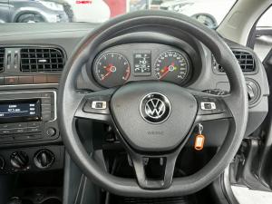 Volkswagen Polo Vivo hatch 1.6 Comfortline auto - Image 16