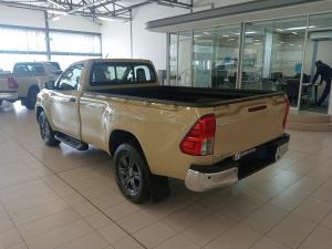 Toyota Hilux 2.4GD-6 single cab 4x4 Raider manual - Image 9