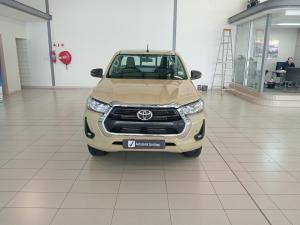 Toyota Hilux 2.4GD-6 single cab 4x4 Raider manual - Image 4
