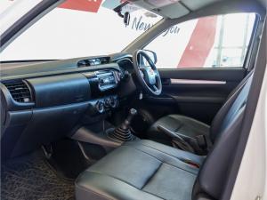 Toyota Hilux 2.4GD single cab S (aircon) - Image 7