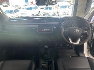 Toyota Hilux 2.4GD-6 single cab SR - Image 6