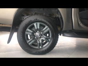 Toyota Hilux 2.8GD-6 double cab Raider auto - Image 20
