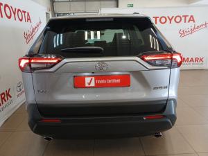 Toyota RAV4 2.0 GX auto - Image 5