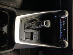Toyota RAV4 2.0 GX auto - Image 12
