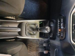 Toyota Starlet 1.5 XR manual - Image 12