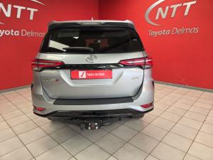 Toyota Fortuner 2.4GD-6 4X4 automatic - Image 5