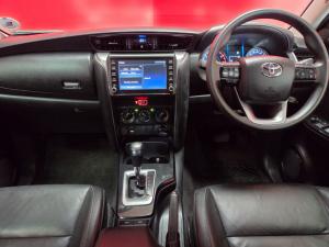 Toyota Fortuner 2.4GD-6 4X4 automatic - Image 6