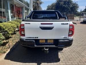 Toyota Hilux 2.8 GD-6 RB Legend 55 4X4 automaticD/C - Image 5