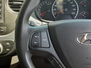 Hyundai Grand i10 1.0 Fluid - Image 9
