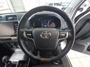 Toyota Prado VX-L 2.8GD automatic - Image 8