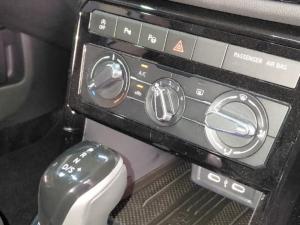 Volkswagen T-CROSS 1.0 TSI Life DSG - Image 9