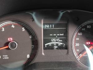 Volkswagen Polo Vivo 1.6 Style - Image 12