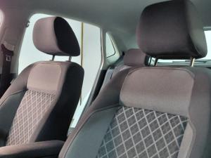 Volkswagen Polo Vivo 1.6 Style - Image 15