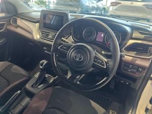 Toyota Starlet Cross 1.5Xs automatic - Image 9