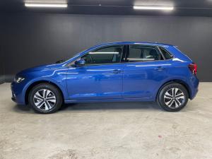 Volkswagen Polo hatch 1.0TSI Life auto - Image 4