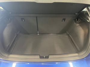 Volkswagen Polo hatch 1.0TSI Life auto - Image 9