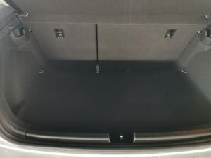 Volkswagen Polo hatch 1.0TSI Life auto - Image 9