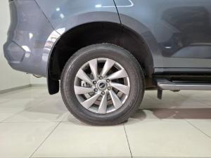 Isuzu mu-X 3.0TD LSE 4x4 - Image 11