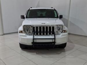 Jeep Cherokee 3.7L Limited - Image 10