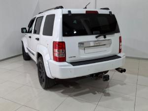 Jeep Cherokee 3.7L Limited - Image 3