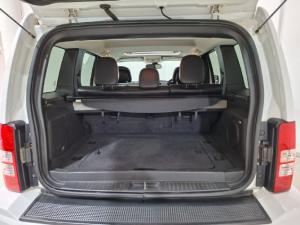 Jeep Cherokee 3.7L Limited - Image 5