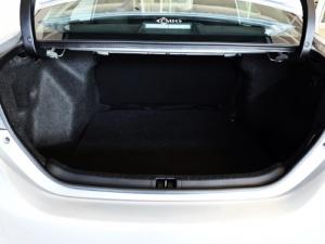 Toyota Corolla Quest 1.8 Plus auto - Image 5