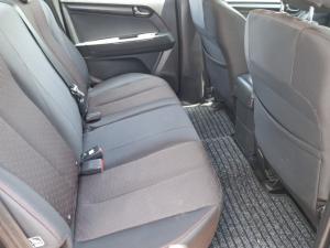 Isuzu D-Max 250 double cab Hi-Ride auto - Image 10