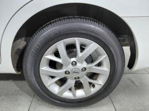 Nissan Almera 1.5 Acenta auto - Image 14