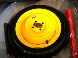 Toyota Starlet 1.5 XS auto - Image 12