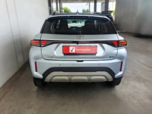 Toyota Starlet Cross 1.5 XS manual - Image 5