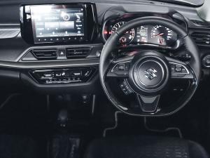 Suzuki Swift 1.2 GLX auto - Image 25