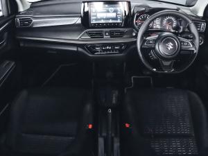 Suzuki Swift 1.2 GLX auto - Image 26