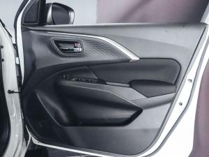 Suzuki Swift 1.2 GLX auto - Image 30