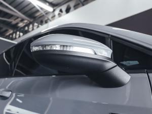 Volkswagen Golf 1.4TSI R-Line - Image 23