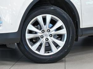 Toyota RAV4 2.5 AWD VX - Image 2