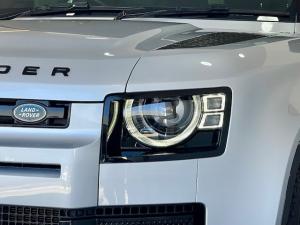 Land Rover Defender 110 D300 X-Dynamic HSE - Image 2