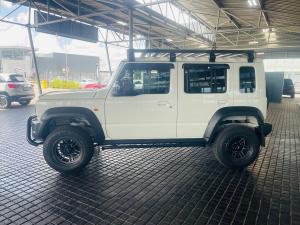 Suzuki Jimny 1.5 GLX AllGrip 5-door auto - Image 4