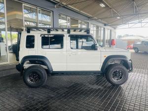 Suzuki Jimny 1.5 GLX AllGrip 5-door auto - Image 8