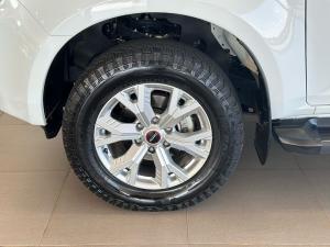 Isuzu D-Max 1.9TD double cab LS auto - Image 10