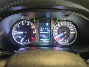 Toyota Hilux 2.8GD-6 double cab Raider auto - Image 13