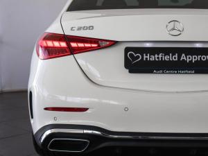 Mercedes-Benz C-Class C200 Avantgarde - Image 13