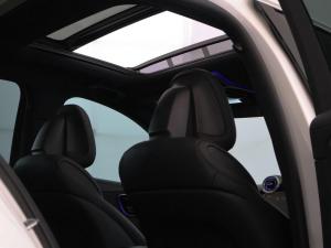 Mercedes-Benz C-Class C200 Avantgarde - Image 18