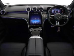 Mercedes-Benz C-Class C200 Avantgarde - Image 21