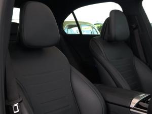 Mercedes-Benz C-Class C200 Avantgarde - Image 22